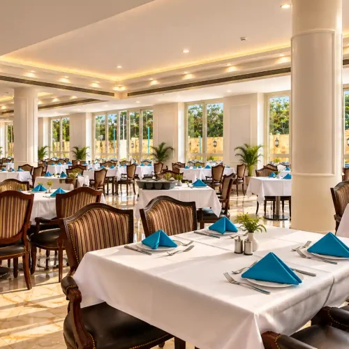 Elegant Sunlit Banquet Dining Hall